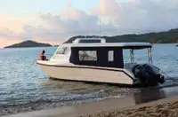 Kapal pelayaran untuk dijual