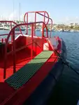 Kapal anak kapal untuk dijual