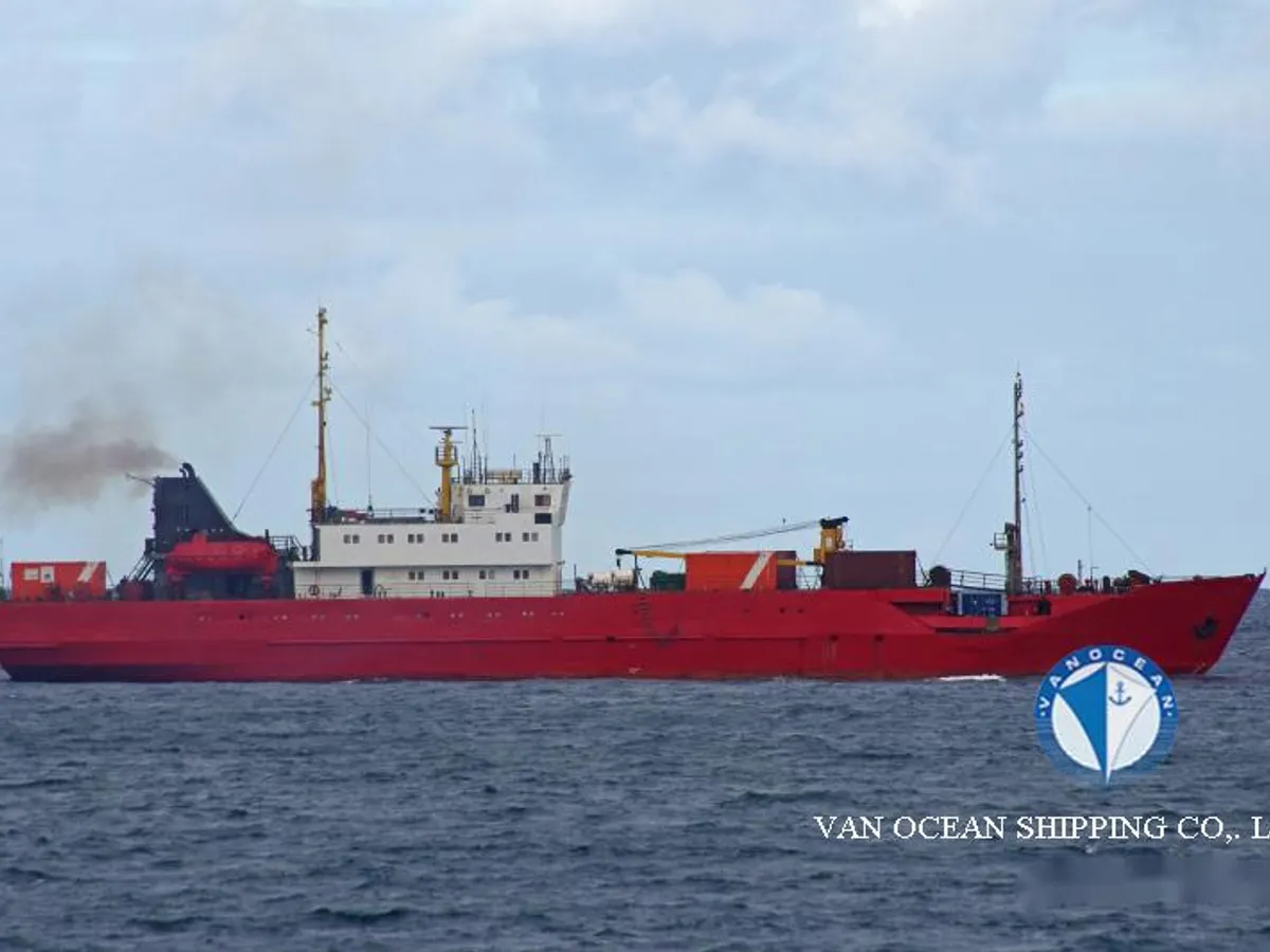 Kapal peti sejuk untuk dijual
