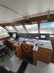 Kapal rondaan untuk dijual