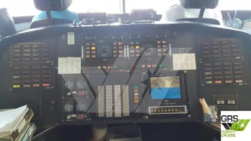 Kapal pelayaran untuk dijual