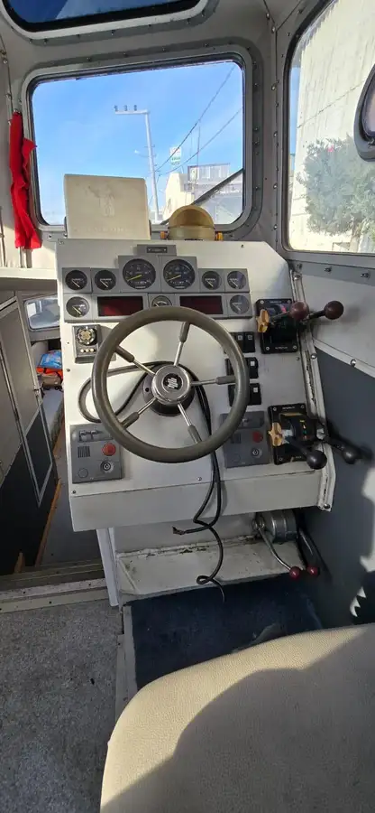 Kapal pandu untuk dijual