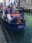 Kapal LNG untuk dijual