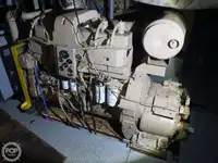Kapal pelayaran untuk dijual