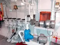 Kapal pelayaran untuk dijual