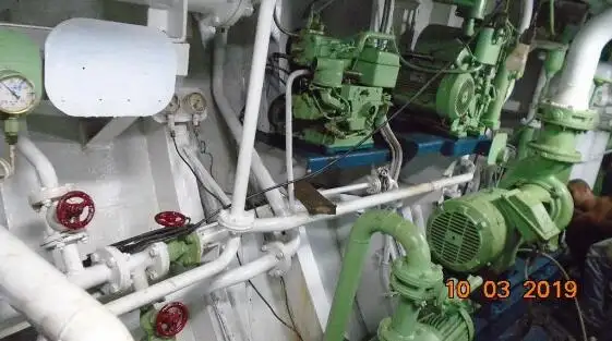 Kapal LNG untuk dijual