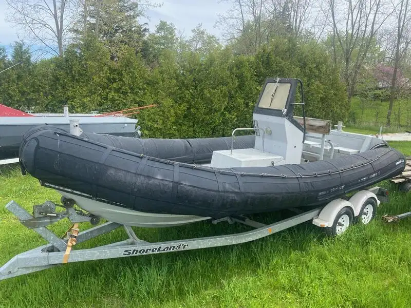 Kapal getah kaku untuk dijual