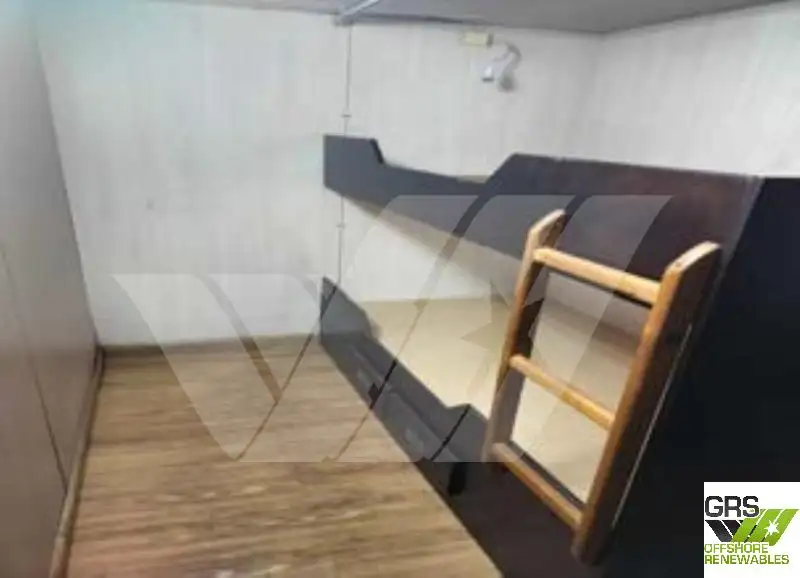 Kapal tinjauan untuk dijual