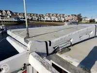 Kapal feri untuk dijual