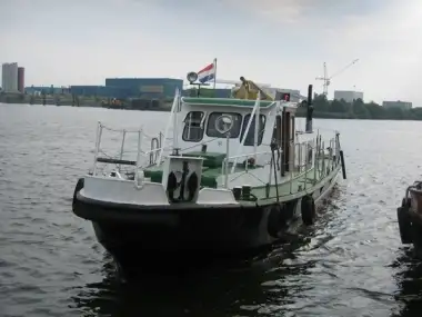 Kapal rondaan untuk dijual