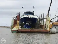 Kapal layar untuk dijual