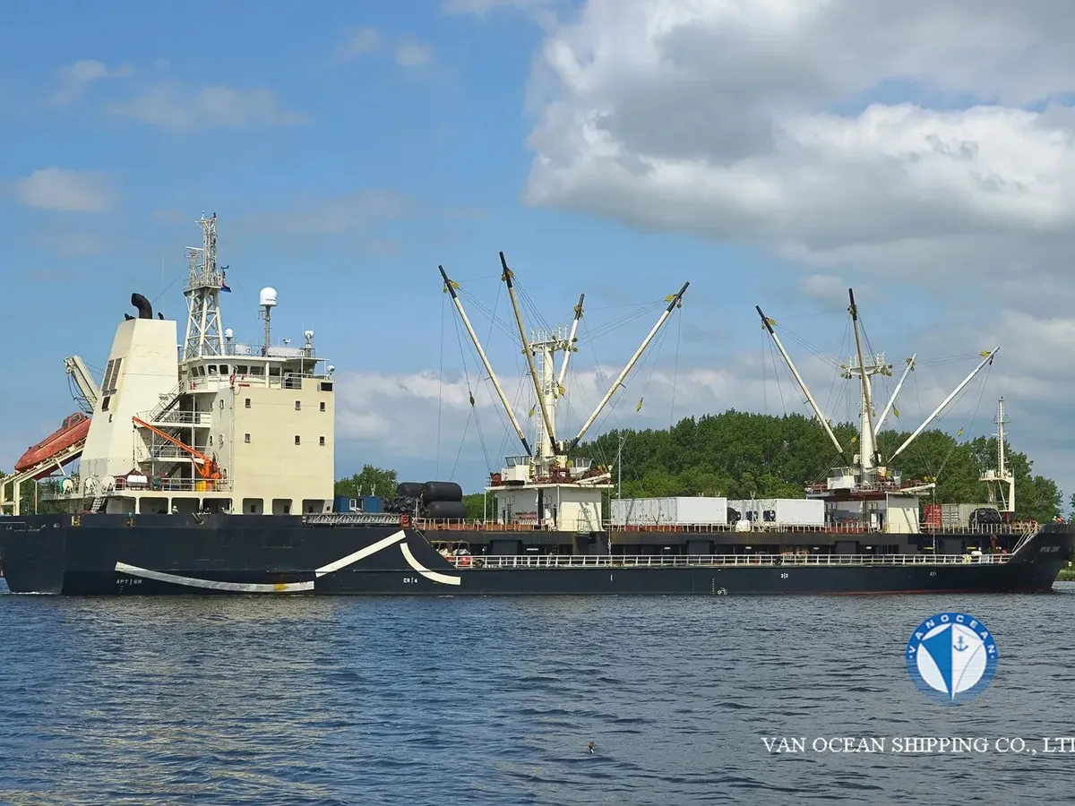 Kapal peti sejuk untuk dijual
