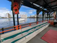Kapal pelayaran untuk dijual