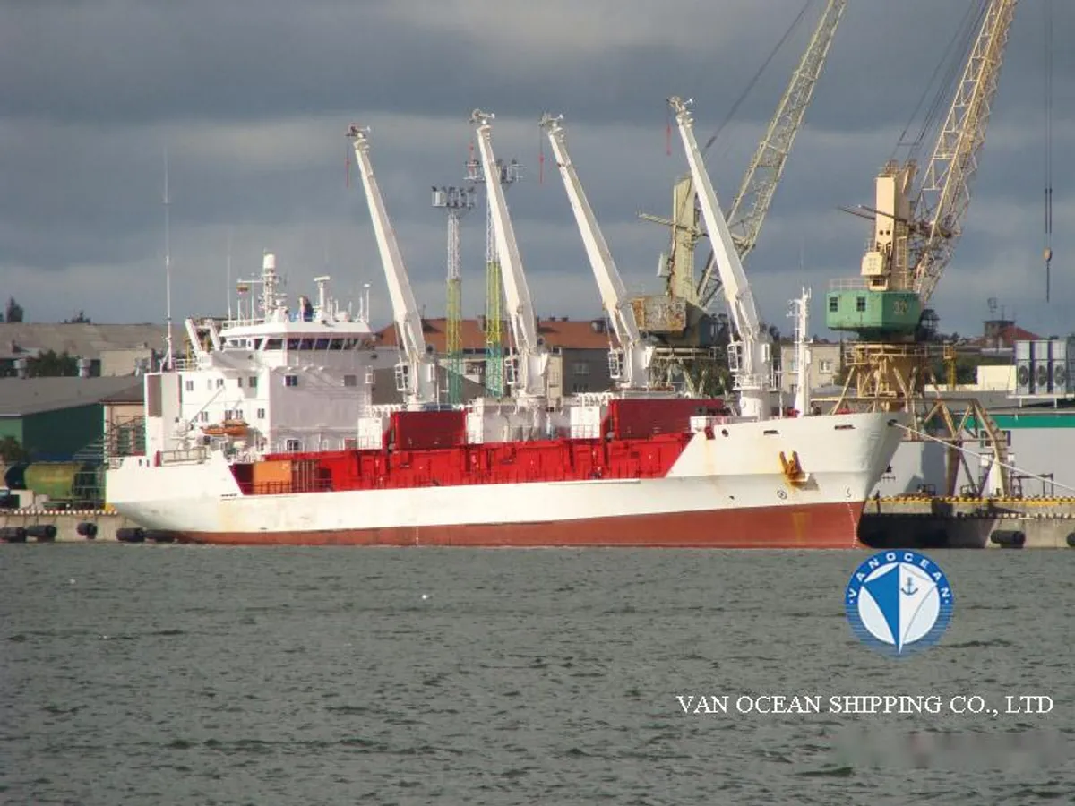 Kapal peti sejuk untuk dijual