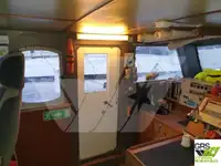 Kapal penumpang untuk dijual
