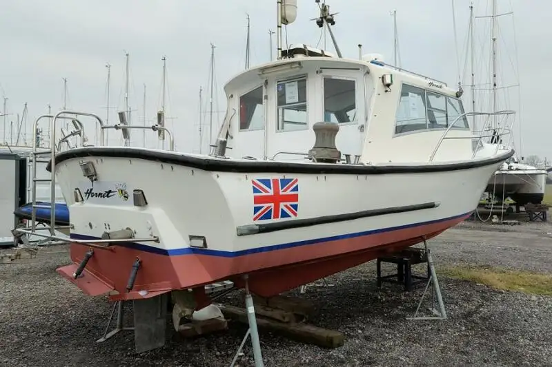 Kapal kerja untuk dijual