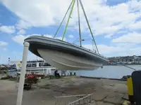 Kapal getah kaku untuk dijual