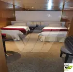 Kapal pelayaran untuk dijual