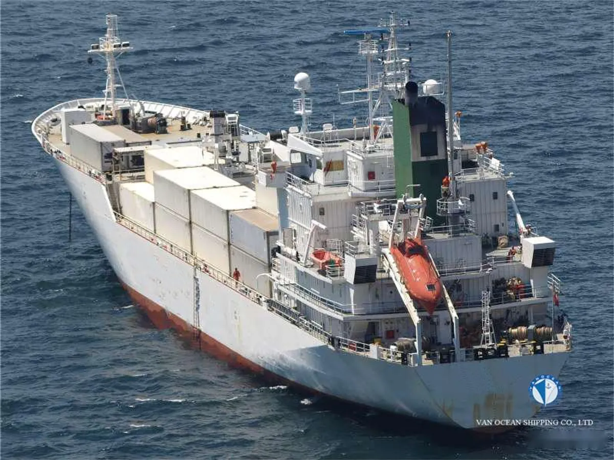 Kapal peti sejuk untuk dijual