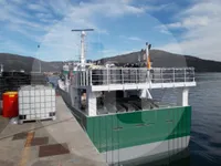Kapal memancing untuk dijual