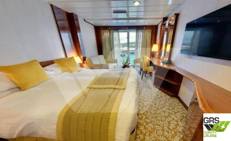 Kapal pelayaran untuk dijual