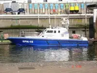 Kapal rondaan untuk dijual