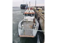 Kapal kerja untuk dijual