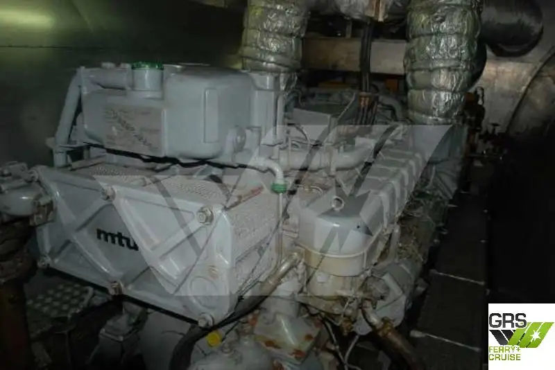 Kapal pelayaran untuk dijual
