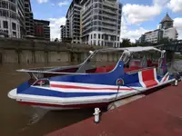 Kapal pelayaran untuk dijual