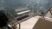 Kapal anak kapal untuk dijual