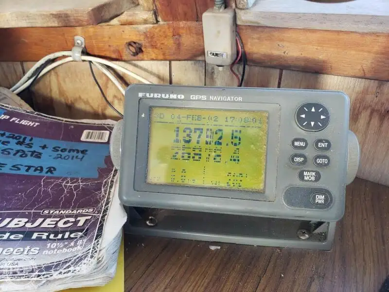 Kapal feri untuk dijual