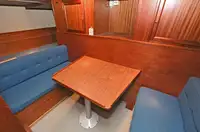 Kapal pemadam kebakaran untuk dijual
