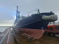 Kapal penyelamat untuk dijual