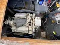 Kapal pelayaran untuk dijual