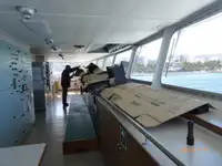 Kapal feri untuk dijual