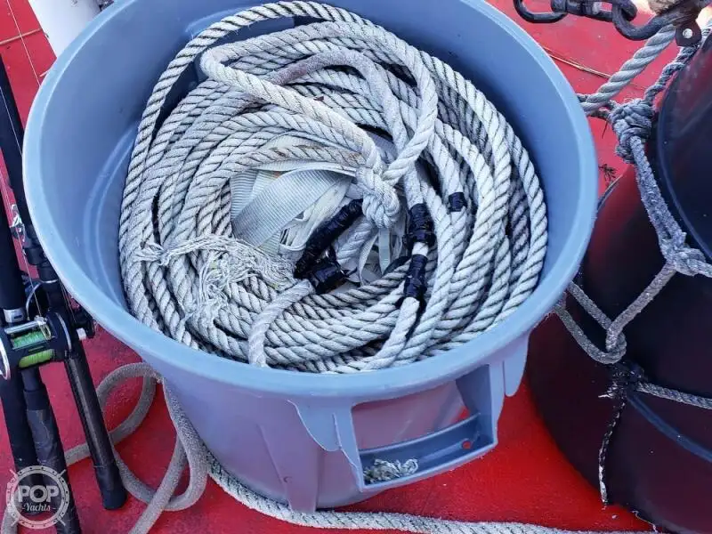 Kapal feri untuk dijual