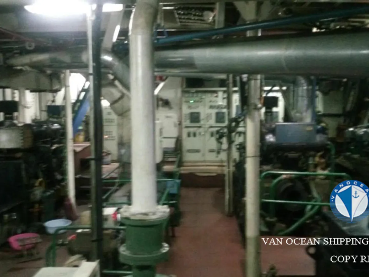 Kapal pencari sotong untuk dijual