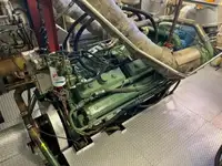 Kapal rondaan untuk dijual