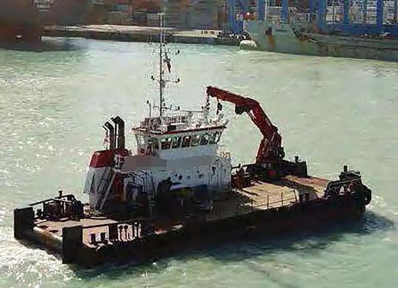 Kapal tunda untuk dijual