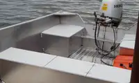 Kapal kerja untuk dijual