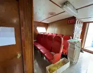 Kapal anak kapal untuk dijual