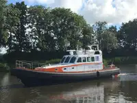 Kapal tinjauan untuk dijual