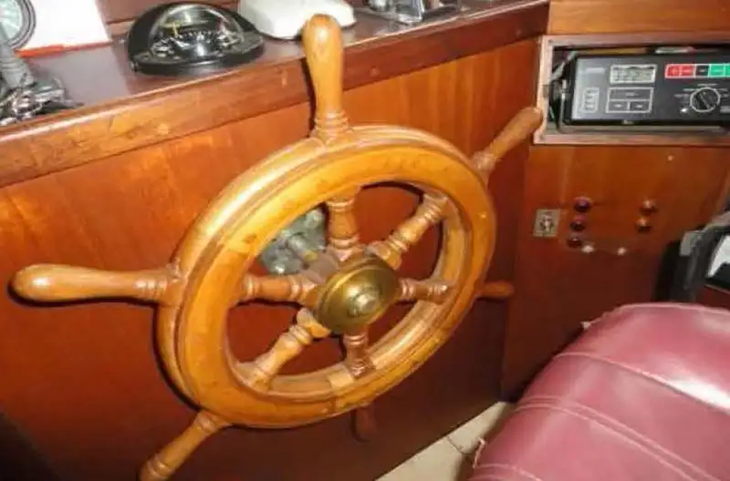 Kapal pandu untuk dijual