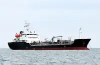 Oil/Chemical tanker untuk jualan