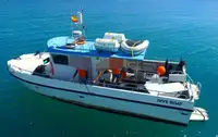 Kapal kerja untuk dijual