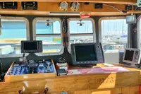 Kapal kerja untuk dijual