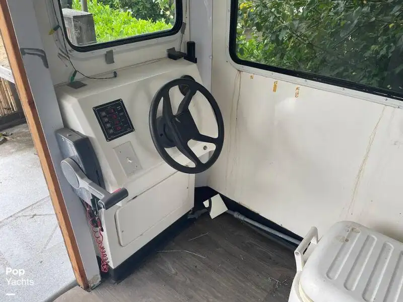 Kapal layar untuk dijual