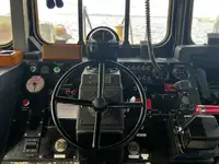 Kapal anak kapal untuk dijual