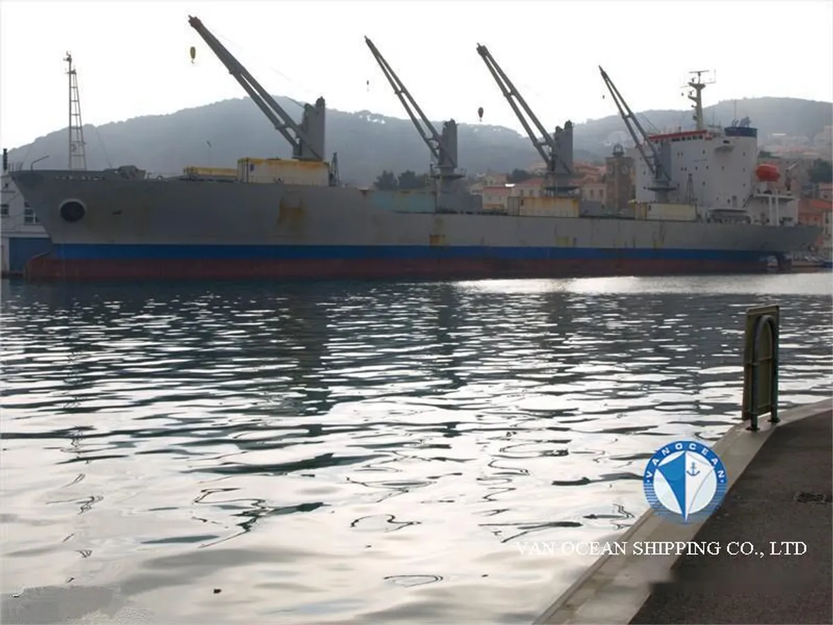 Kapal peti sejuk untuk dijual
