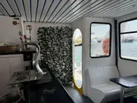 Kapal pelayaran untuk dijual
